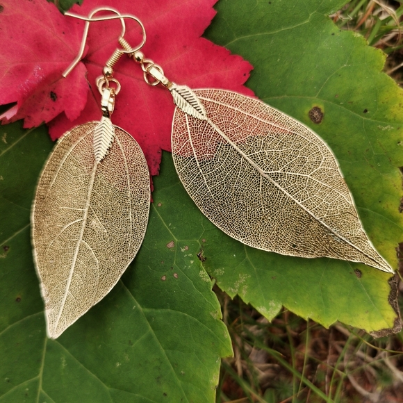Natural leaf dipped in 24k yellow gold - Picture 3 of 7